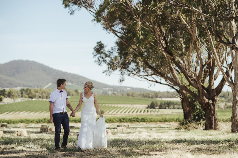 Yarra Ranges Estate, Yarra Ranges Estate Wedding Photos, Yarra Ranges Estate Weddings. Yarra Ranges Estate Photography. Yarra Valley Wedding Photography, Rustic Barn Wedding, Madden's Rise Wedding